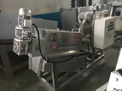 खरीदें खाद्य उद्योग स्लड स्क्रू प्रेस स्लड डिवाटरिंग मशीन 2rpm ~ 3rpm स्क्रू स्लड डिहाइड्रेटर online manufacture